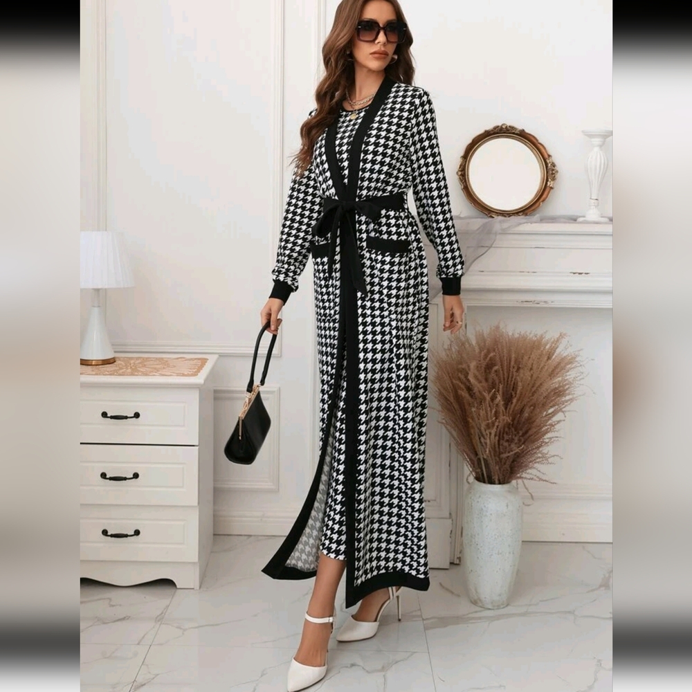 Houndstooth Slit Back Bodycon Dress & Patched Pocket Belted Coat - Picture 8 of 8